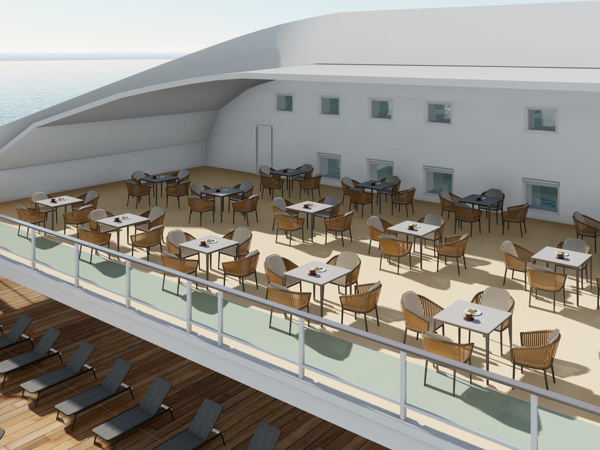 Cruise Ship
