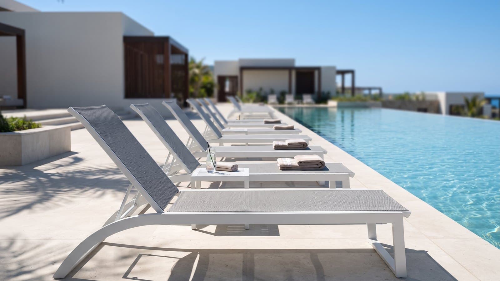 Hanton Lounger