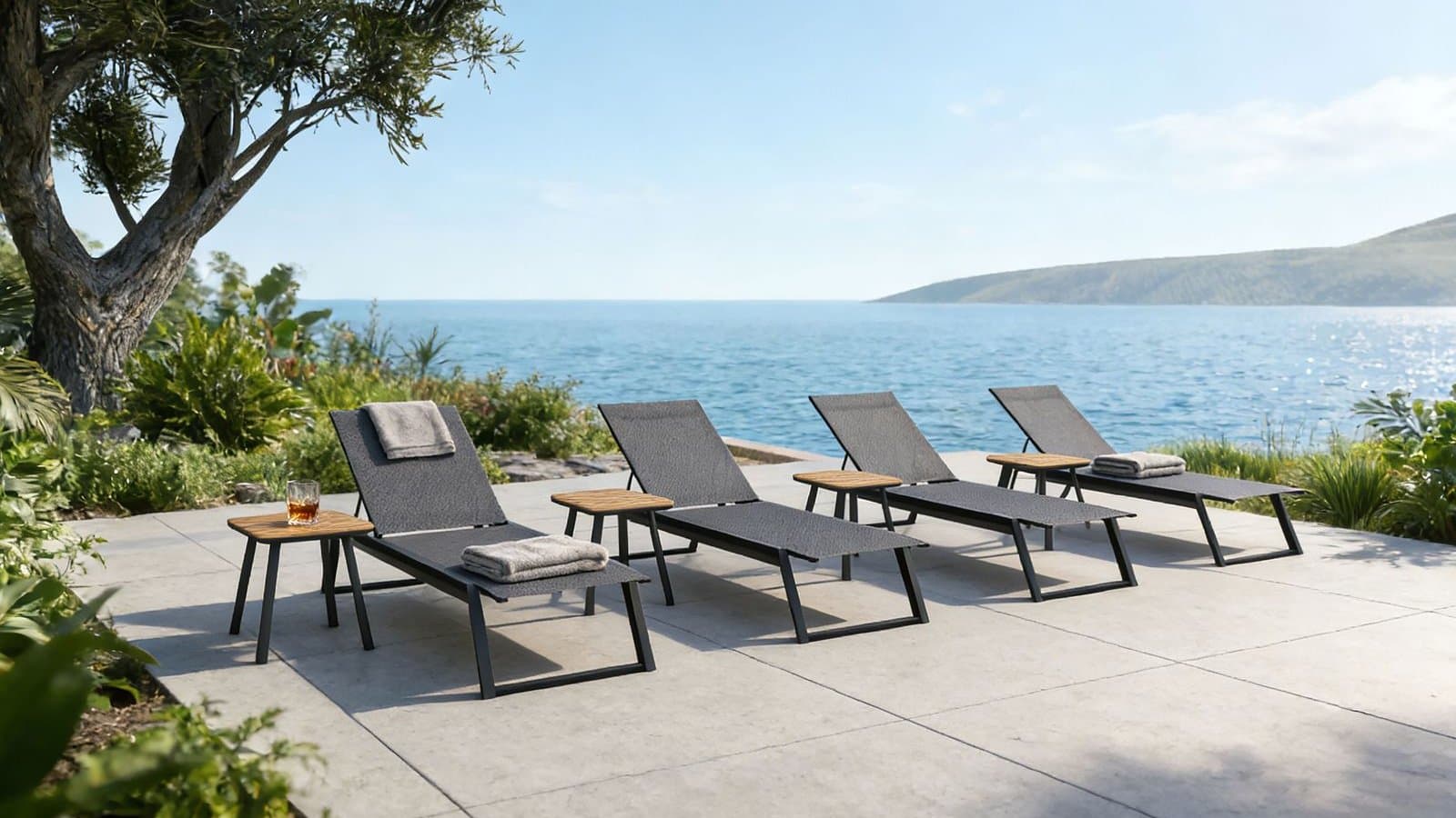 Mark Lounger